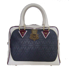 http://www.bagtrends.com/products/handbags/VQ002.jpg