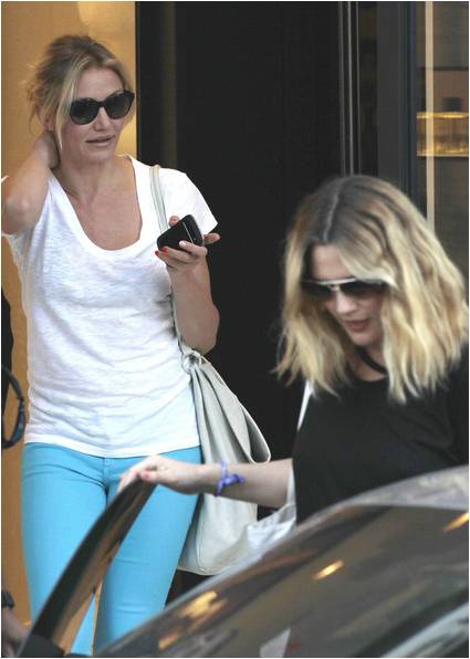 Cameron Diaz Wearing Earnest Sewn Soft Blue Jeans May 2012