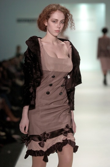 Parfionova at Russian Fashion Week March 2006 - fashion photos