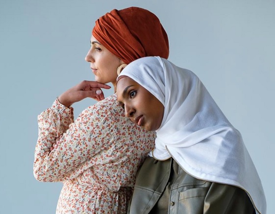 women's headwear covering