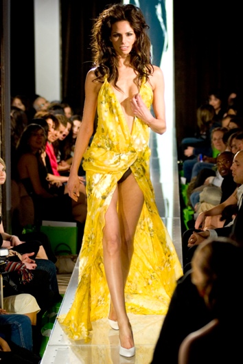 Nevik at The Montreal Fashion Week 2006 - yellow dress