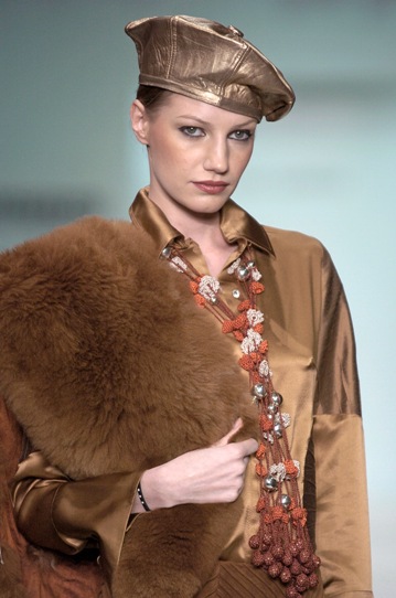 Sitka Semsh at Russian Fashion Week March 2006 - fashion photos