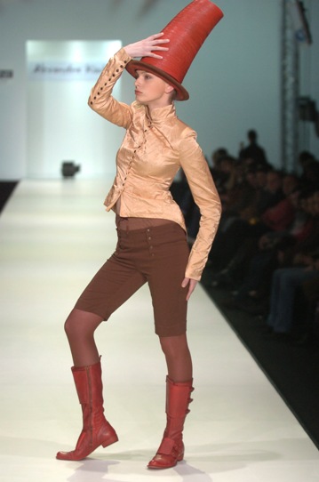 Alexander Kiaby at Russian Fashion Week March 2006