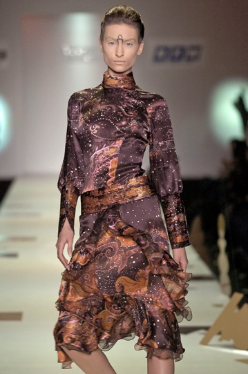 Irina Gavrilova at Russian Fashion Week March 2006