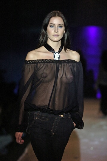 Olga Brovkina at Russian Fashion Week March 2006 - fashion photos