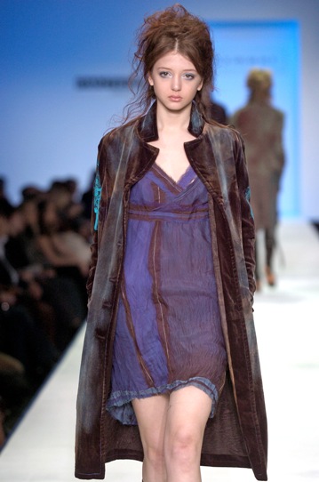 Pirosmani at Russian Fashion Week March 2006 - fashion photos