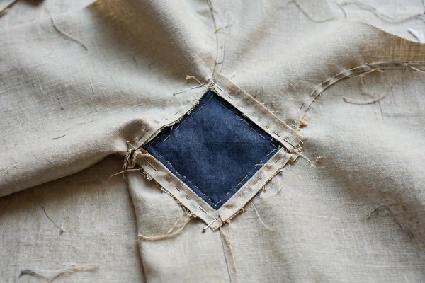 Diamond-shaped gusset at an underarm seam