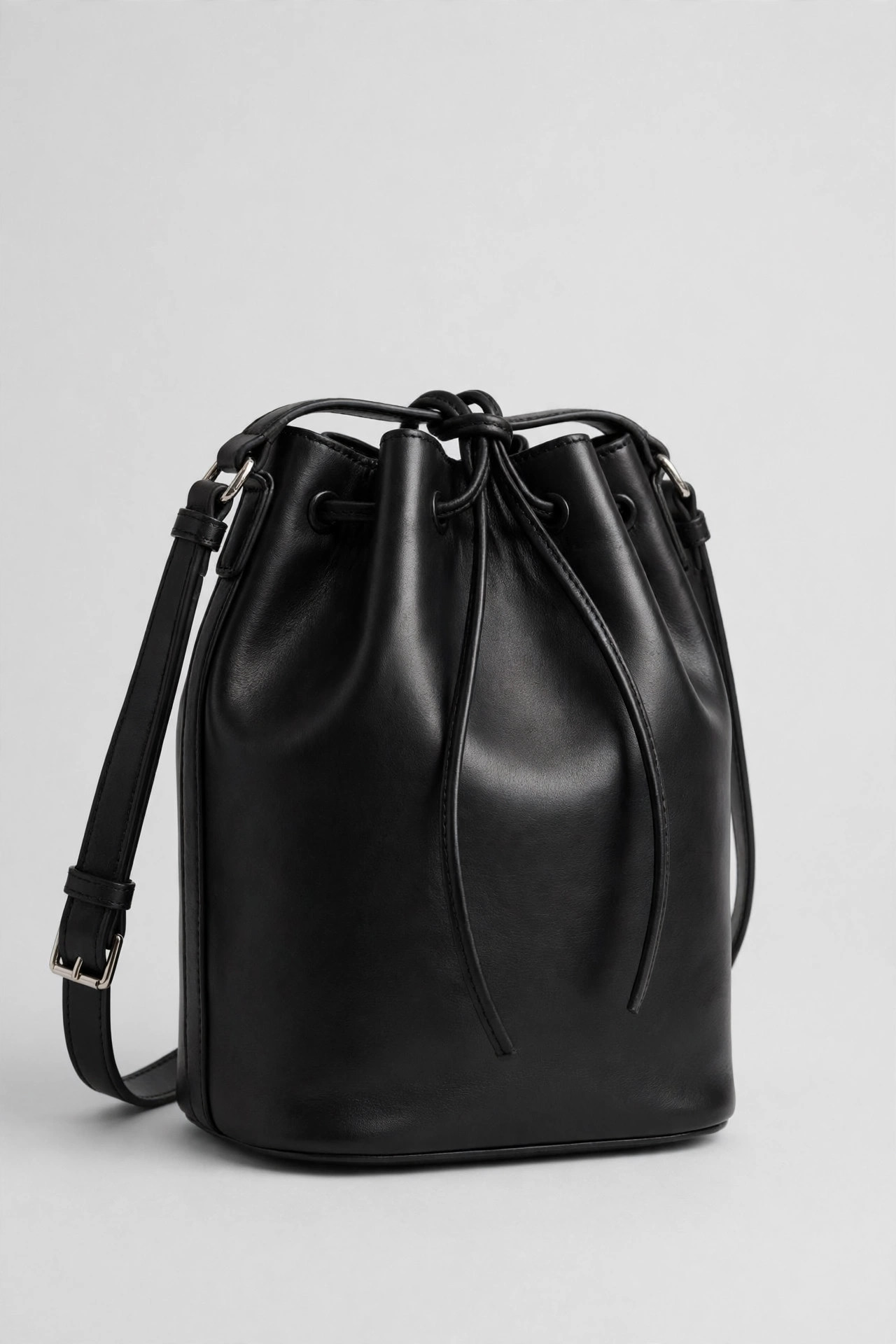 Bucket Bags
