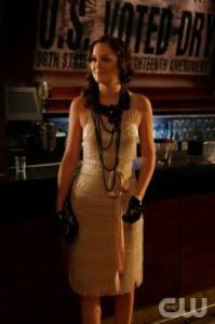 LEIGHTON MEESTER WEARS ALBERTA FERRETTI ON GOSSIP GIRL