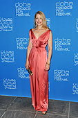 Patricia Clarkson Wears Philosophy Di Alberta Ferretti to the 2009 Doha Tribeca Film Festival