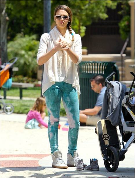 Jessica Alba wearing Earnest Sewn Cotton Candy Jeans