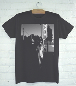 Tony Kelly Hotel mens summer tee