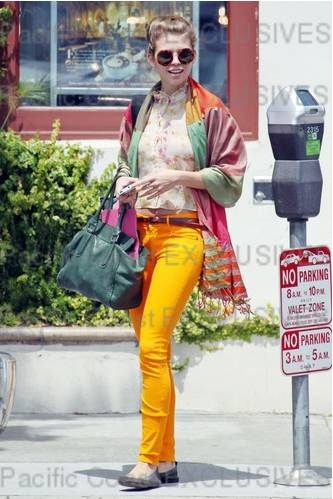 Annalynne McCord in Earnest Sewn and ellelauri